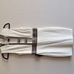 White beaded sparkle dress bebe size 6